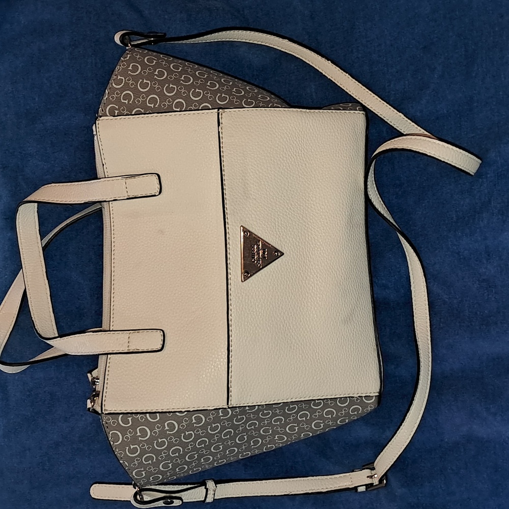 Guess White and Brown Women's Bag
